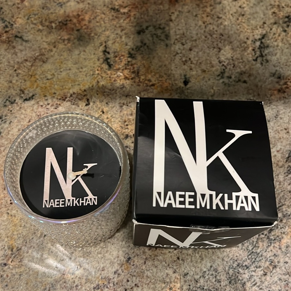 Naeem Khan Candle NIB - Picture 3 of 3
